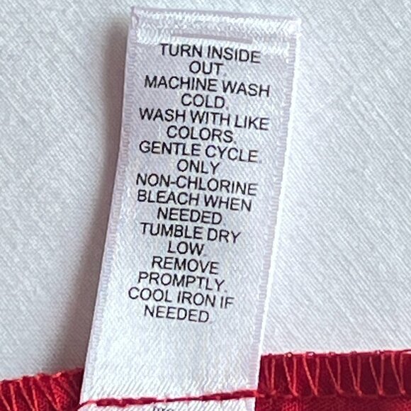 Cato Button Down Athlesiure sports wear top Deep Red 18-20W New with Tags - Picture 9 of 9